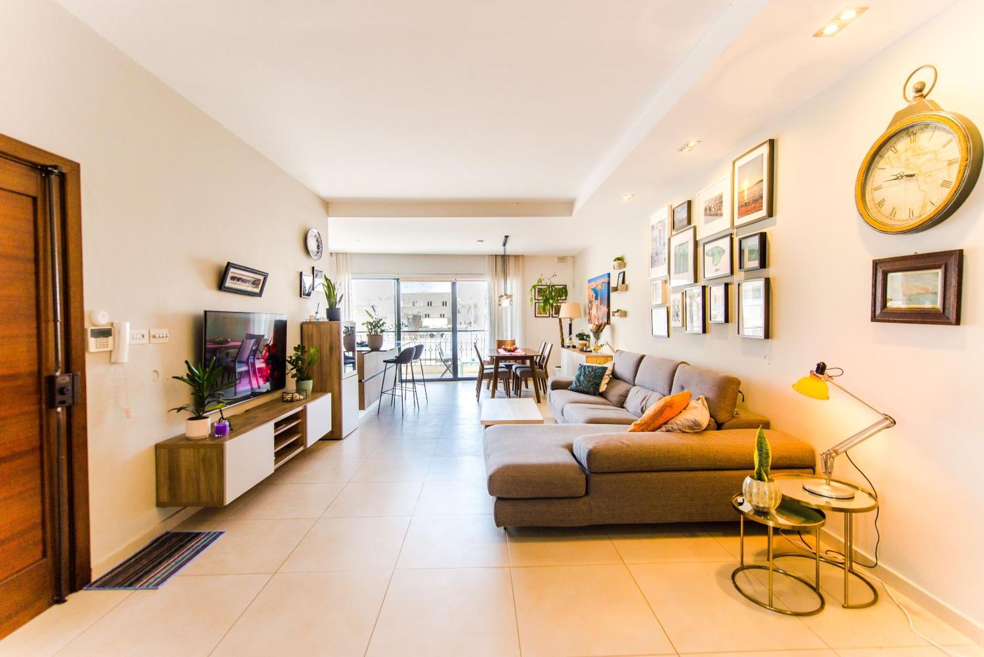 Mediterranean Abode - Spacious In Swieqi Apartamento *